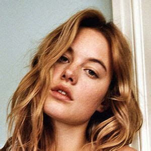 camille rowe nude|Camille Rowe Nude (11 Photos) 